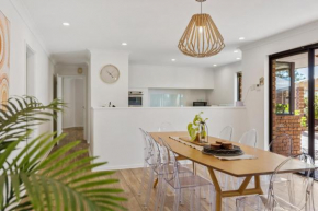 KAR1 - City Beach Family Oasis Perth